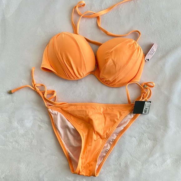 Victoria's Secret "Tease Halter" Swim set